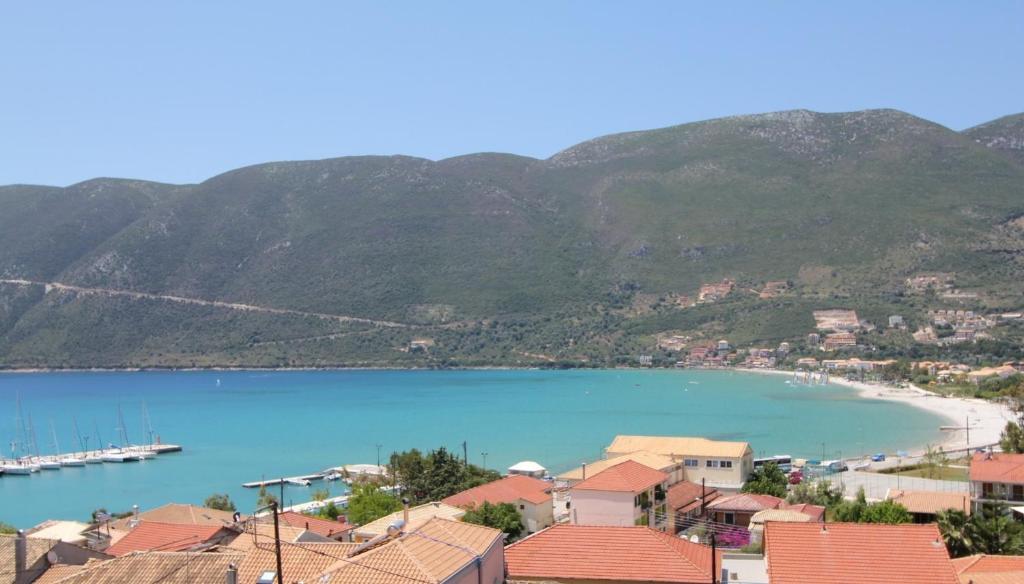 Liotrivi Studios Vasiliki Exteriör bild